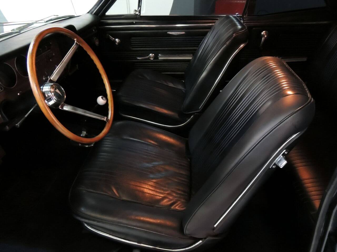 comprar-pontiac-gto-1967-coupe-venta-coches-clasicos-jjdluxe-3